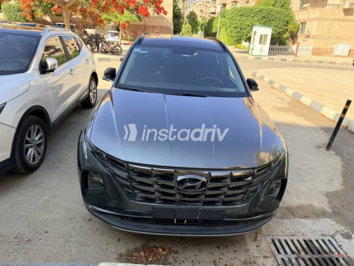 Hyundai Tucson 2022 Gray Automatic Used for Sale in Cairo - 1