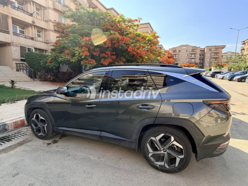 Hyundai Tucson 2022 Gray Automatic Used for Sale in Cairo - 2