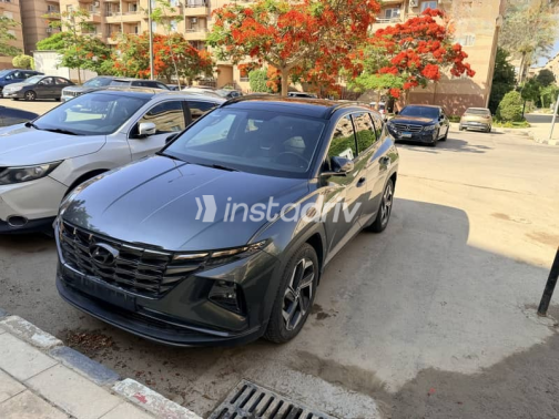Hyundai Tucson 2022 Gray Automatic Used for Sale in Cairo - 8