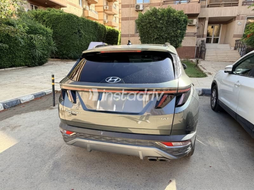 Hyundai Tucson 2022 Gray Automatic Used for Sale in Cairo - 9