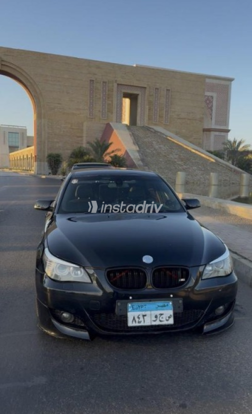 بي ام دبليو 523 2008 أسود أوتوماتيك مستعملة للبيع في مدينتى - 5