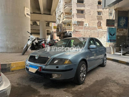 سكودا اوكتافيا 2006 أزرق غامق أوتوماتيك مستعملة للبيع في القاهرة الكبرى ( القاهرة - الجيزة) - 2