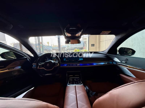 BMW 740 2024 Dark Blue Automatic Used for Sale in Cairo - 7