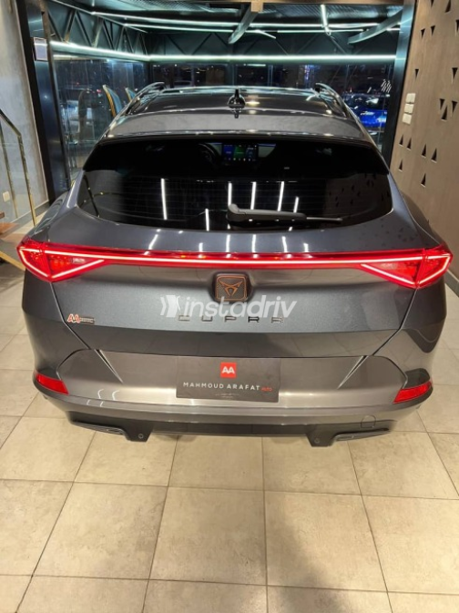 Cupra Formentor 2024 Gray Automatic Used for Sale in Greater Cairo ( Cairo + Giza) - 5