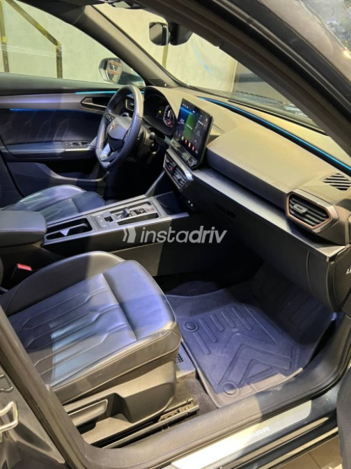 Cupra Formentor 2024 Gray Automatic Used for Sale in Greater Cairo ( Cairo + Giza) - 6