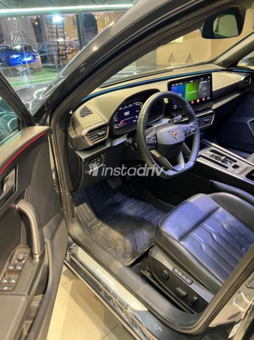 Cupra Formentor 2024 Gray Automatic Used for Sale in Greater Cairo ( Cairo + Giza) - 8