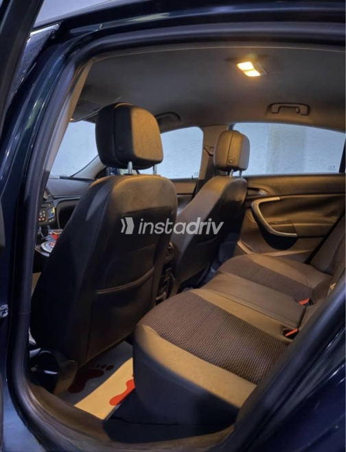 Opel Insignia 2016 Dark Blue Automatic Used for Sale in Giza - 6