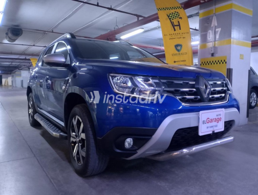 Renault Duster 2022 Dark Blue Automatic Used for Sale in Cairo - 3