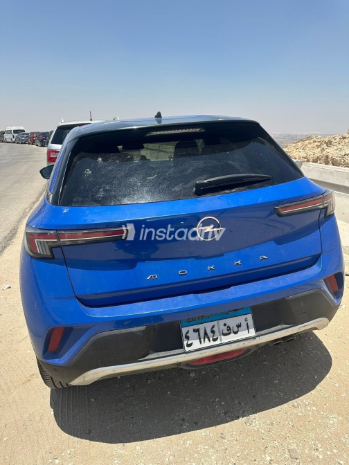اوبل موكا 2023 أزرق أوتوماتيك مستعملة للبيع في القاهرة - 2