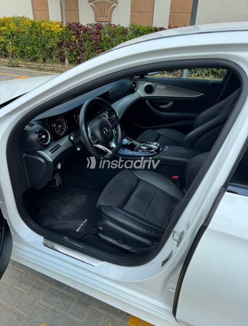 Mercedes E 350 2018 White Automatic Used for Sale in Cairo - 8