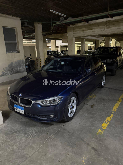 BMW 320 2018 Blue Automatic Used for Sale in Giza - 2