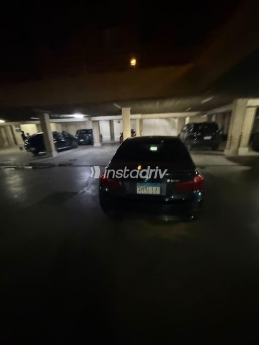 BMW 320 2018 Blue Automatic Used for Sale in Giza - 4