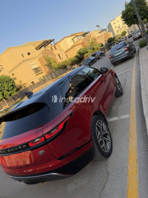 Land Rover Velar 2000 Red Automatic Used for Sale in Cairo - 6