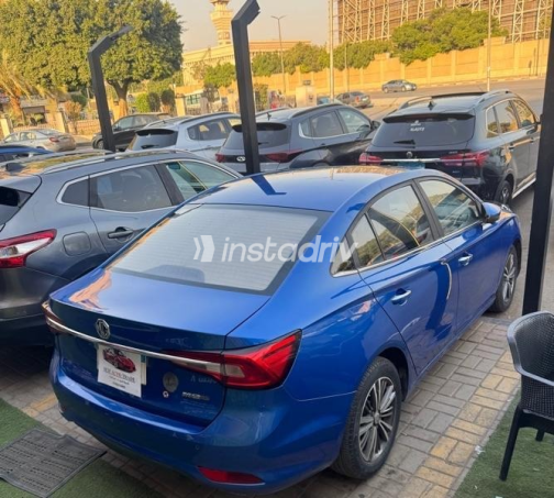 MG 5 2020 Dark Blue Automatic Used for Sale in Heliopolis - 9
