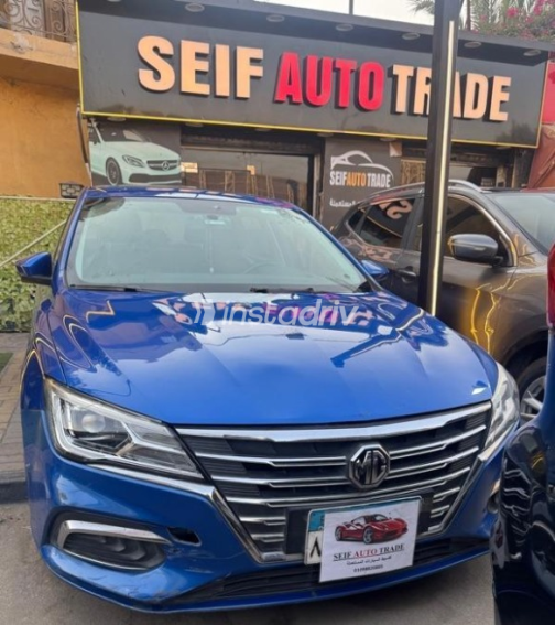 MG 5 2020 Dark Blue Automatic Used for Sale in Heliopolis - 10