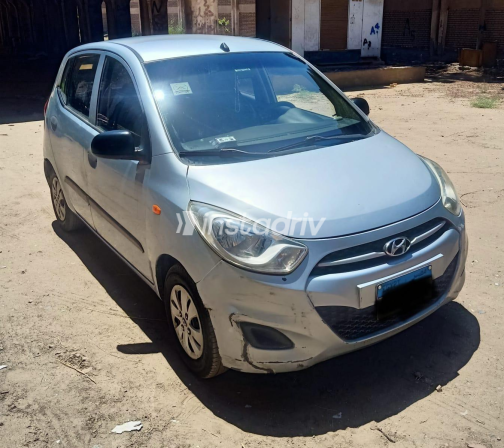 Hyundai I10 2012 Silver Automatic Used for Sale in Qalyubia - 5
