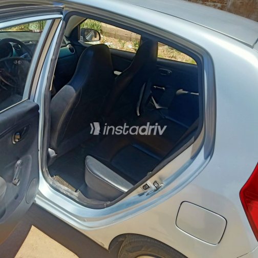 Hyundai I10 2012 Silver Automatic Used for Sale in Qalyubia - 7