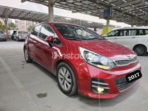 Kia Rio 2017 Red Automatic Used for Sale in Cairo - 3