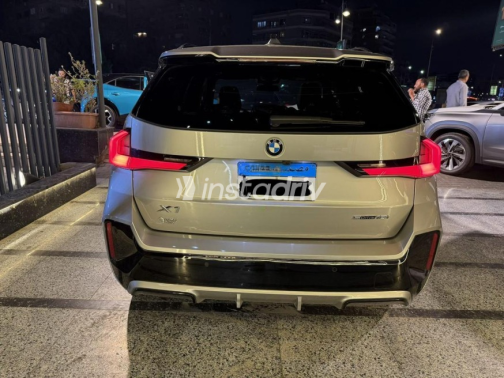 بي ام دبليو X1 2026 فضي أوتوماتيك مستعملة للبيع في مصر الجديدة - 5