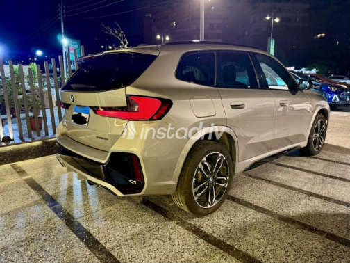 بي ام دبليو X1 2026 فضي أوتوماتيك مستعملة للبيع في مصر الجديدة - 6