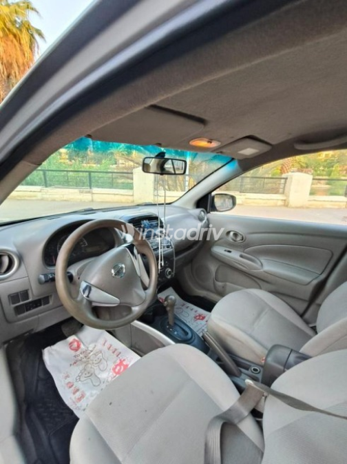 Nissan Sunny 2019 Gray Automatic Used for Sale in El Haram - 3