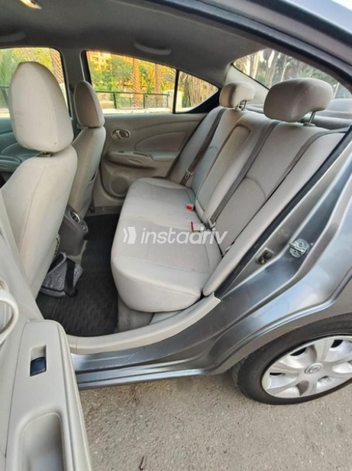 Nissan Sunny 2019 Gray Automatic Used for Sale in El Haram - 8
