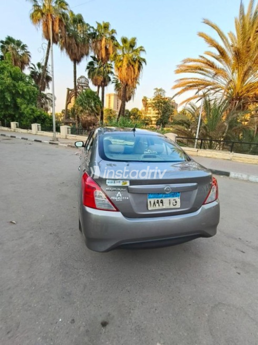 Nissan Sunny 2019 Gray Automatic Used for Sale in El Haram - 10