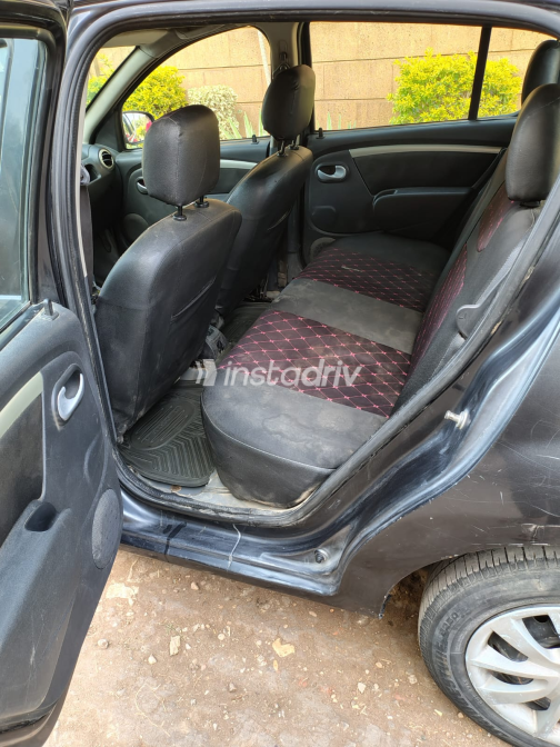 Renault Sandero 2014 Gray Manual Used for Sale in Maadi - 6