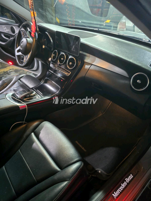 Mercedes C 180 2020 Silver Automatic Used for Sale in Zamalek - 7
