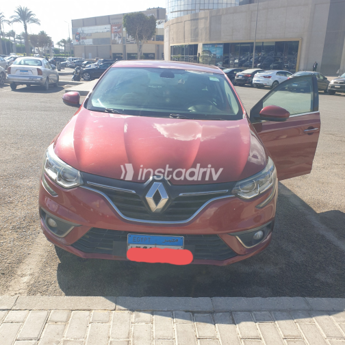 رينو ميجان 2019 أبيض أوتوماتيك مستعملة للبيع في الجيزة - 5