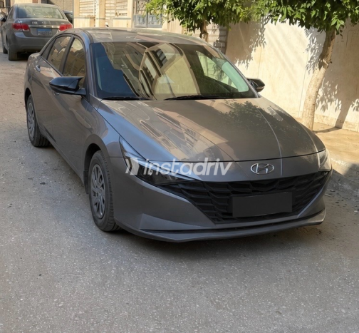 Hyundai Elantra CN7 2021 Gray Automatic Used for Sale in Qalyubia - 1