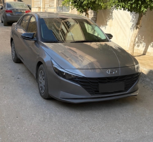 Hyundai Elantra CN7 2021 Gray Automatic Used for Sale in Qalyubia