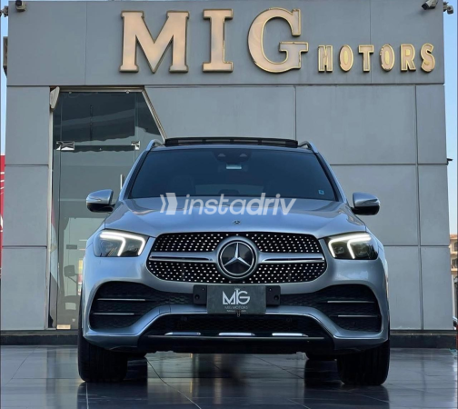 Mercedes GLE 450 2023 Silver Automatic Used for Sale in Giza - 3