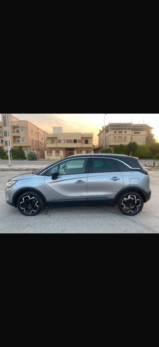 Opel Crossland 2022 Gray Automatic Used for Sale in Cairo