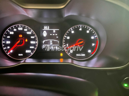 MG ZS 2025 Silver Automatic Used for Sale in Giza - 2