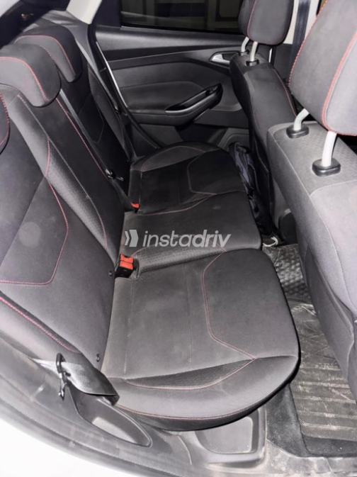 Ford Focus 2018 White Automatic Used for Sale in Greater Cairo ( Cairo + Giza) - 6