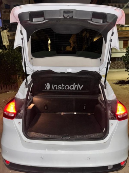 Ford Focus 2018 White Automatic Used for Sale in Greater Cairo ( Cairo + Giza) - 7