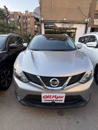 Nissan Qashqai 2018 Silver Automatic Used for Sale in Cairo