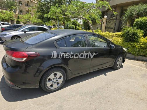 Kia Cerato 2017 Brown Automatic Used for Sale in Cairo - 4