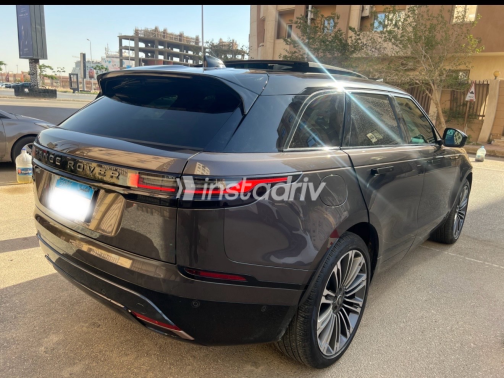 Land Rover Velar 2024 Dark Gray Automatic Used for Sale in Cairo - 1