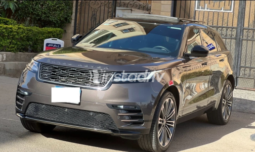 Land Rover Velar 2024 Dark Gray Automatic Used for Sale in Cairo - 3