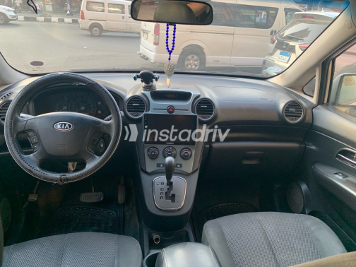 Kia Carens 2012 Beige Automatic Used for Sale in Zagazig - 5