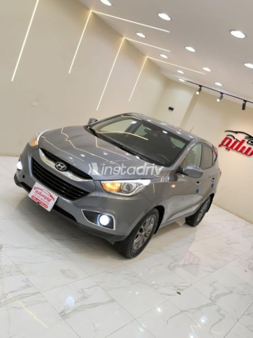 Hyundai IX 35 2015 Silver Automatic Used for Sale in Menouf - 3