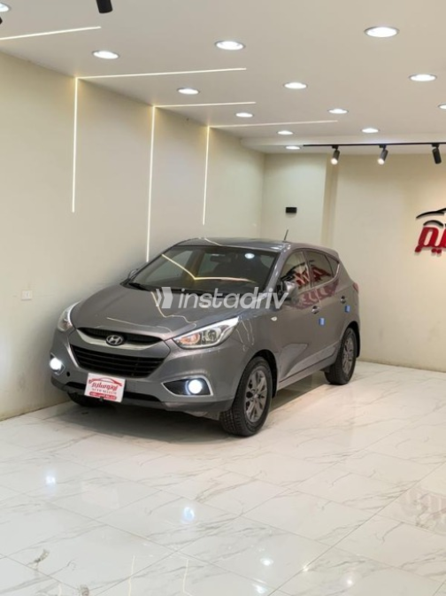 Hyundai IX 35 2015 Silver Automatic Used for Sale in Menouf - 6