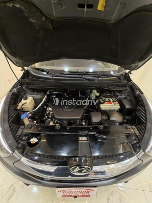 Hyundai IX 35 2015 Silver Automatic Used for Sale in Menouf - 10