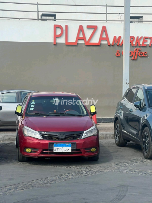 Byd F3 2020 Red Manual Used for Sale in El Haram - 3