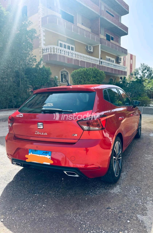 Seat Ibiza 2024 White Automatic Used for Sale in Helwan - 6