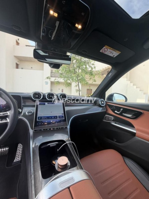 Mercedes GLC 200 2023 Gray Automatic Used for Sale in Hurghada - 8