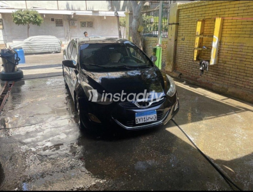 Hyundai Elantra 2012 Black Automatic Used for Sale in Nasr city - 2
