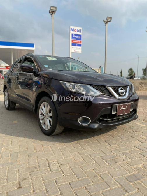 Nissan Qashqai 2015 Brown Automatic Used for Sale in Mansoura - 5